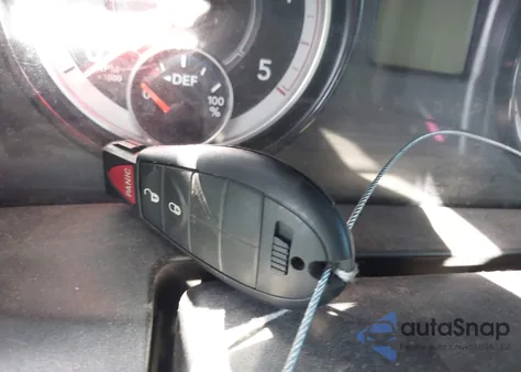 2018 Ram 2500 Tradesman 4X4 6'4 Box from USA, damaged, VIN 3C6UR5CL2JG418381